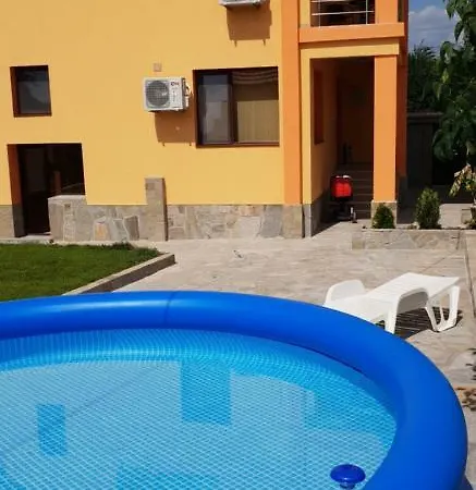 Chilingirovata Kashta Pensión 3*